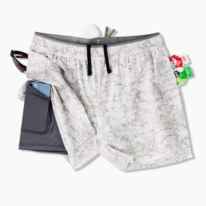 Chubbies Ultimate Training Short Hidden Liner Mens Size M